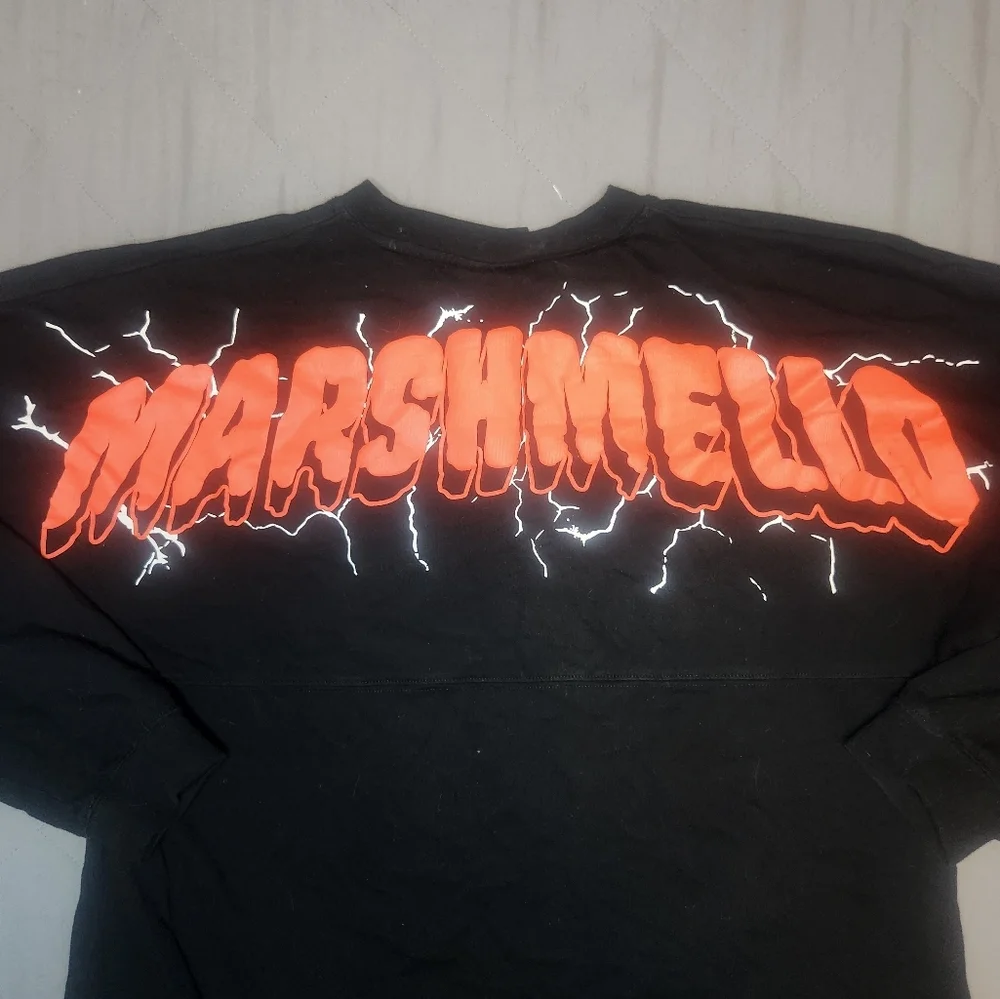Marshmellow Music Unisex Lighting Puff Jersey Sz M Long‎ Sleeve Concert Festival